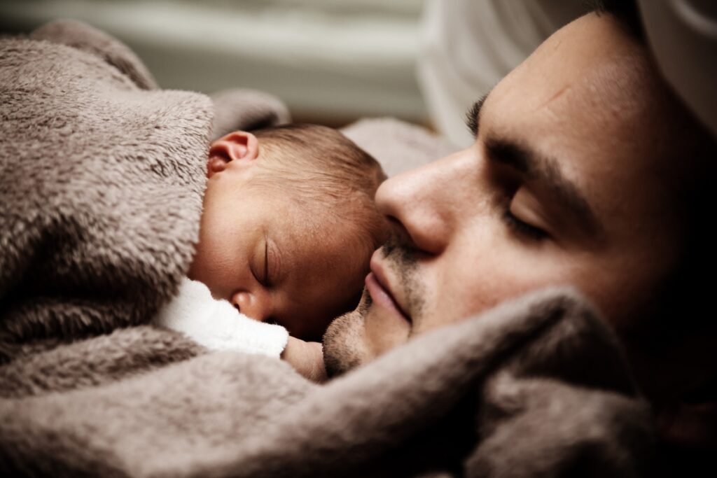 Men feel peace and calm in fatherhood  